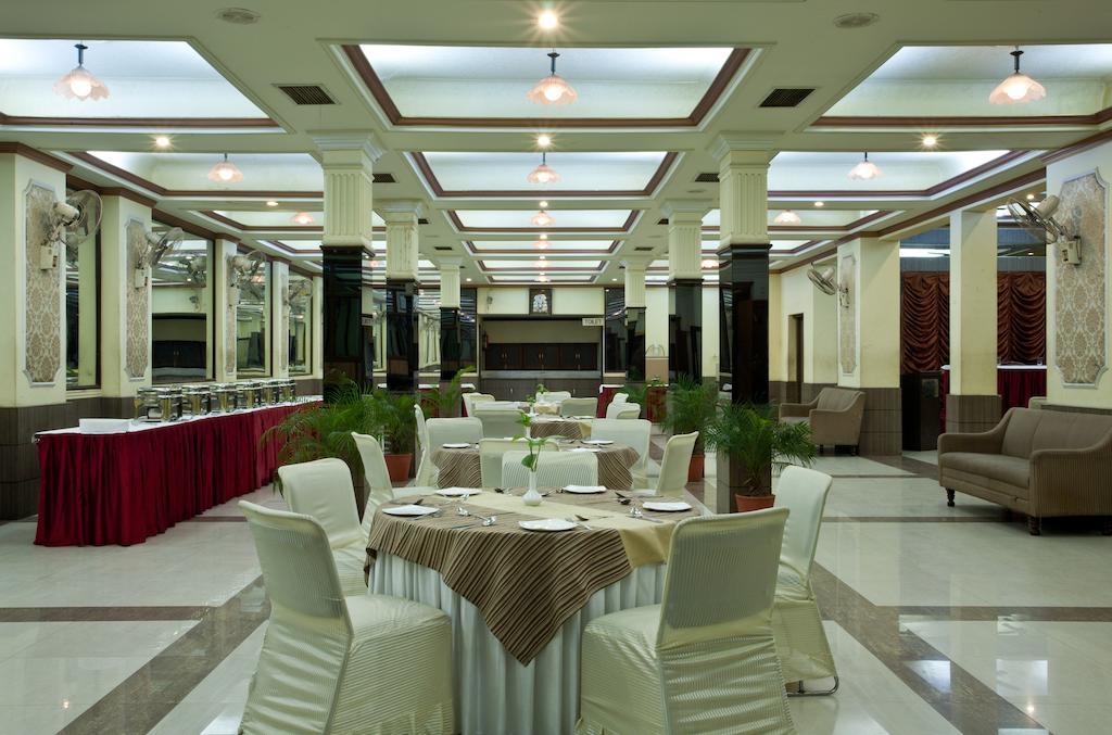 Surya Royal Hotel Kota  Exterior foto